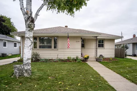 2106 Georgia, Racine, WI 53404