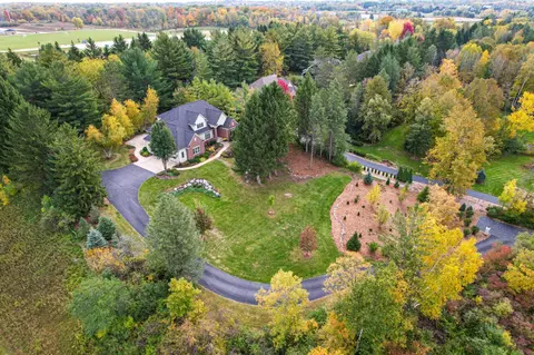 1288 Horns Cors, Cedarburg, WI 53012