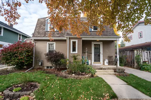 304 S 7th, Watertown, WI 53094
