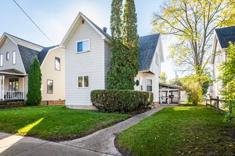 1524 Market #1526, La Crosse, WI 54601