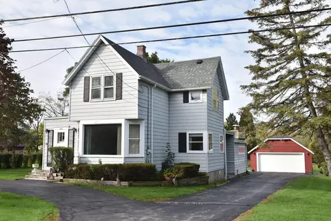 1535 S Calhoun, New Berlin, WI 53151