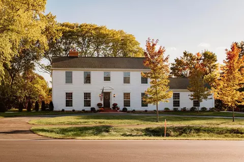 15295 Gebhardt, Elm Grove, WI 53122