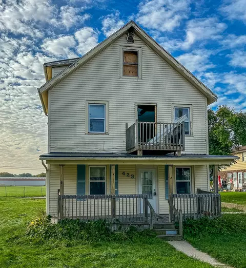 423 Marion, South Milwaukee, WI 53172