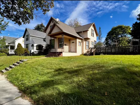 1541 S 11th, Sheboygan, WI 53081
