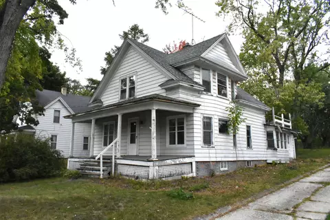 112 W W Ctr, Cedar Grove, WI 53013