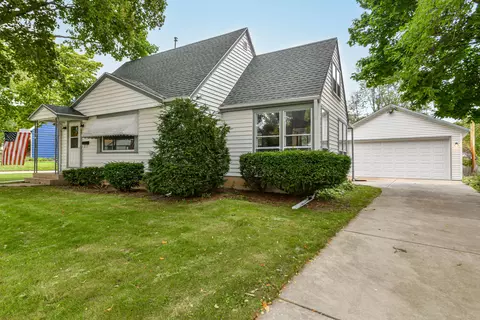 8724 W Boone, West Allis, WI 53227