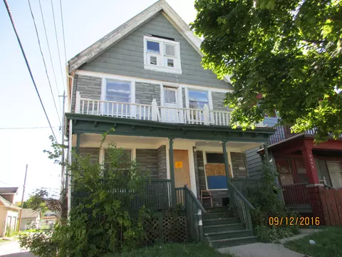 2658 N 24th, Milwaukee, WI 53206