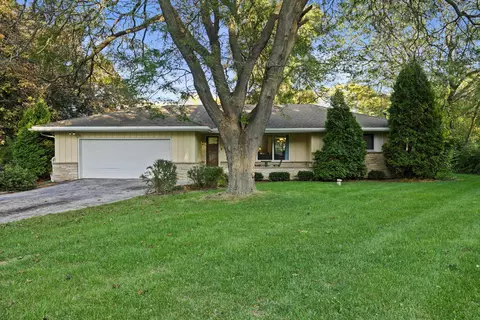 6336 N 107th, Milwaukee, WI 53225