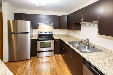 7307 N Port Washington #105, Glendale, WI 53217