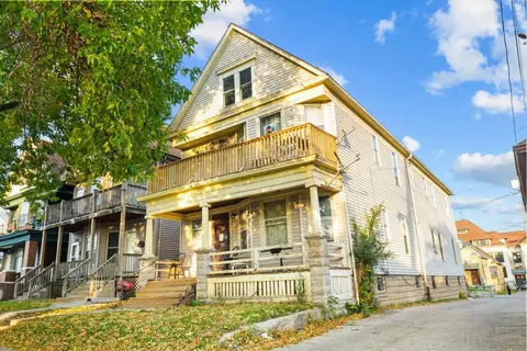 1726 S 24th, Milwaukee, WI 53204