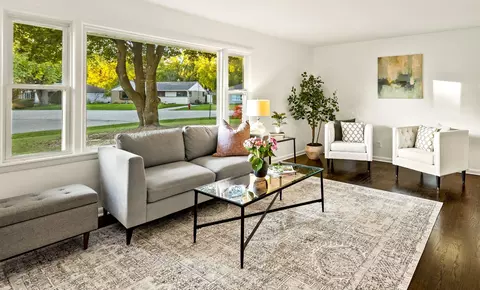 5776 N Sunset, Glendale, WI 53209