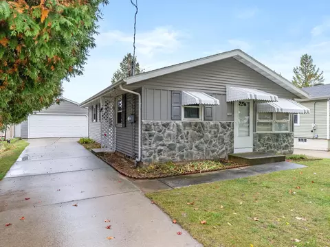 1509 S 37th, Manitowoc, WI 54220