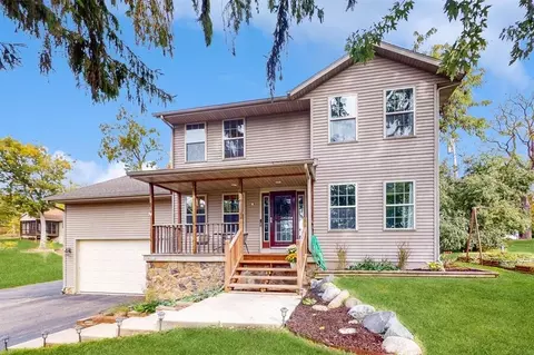 W6532 Shore, Sugar Creek, WI 53121