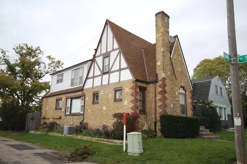 9490 W Main, Milwaukee, WI 53214