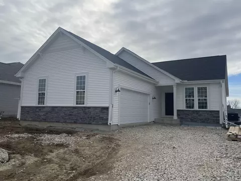 1563 Butternut, Oconomowoc, WI 53066