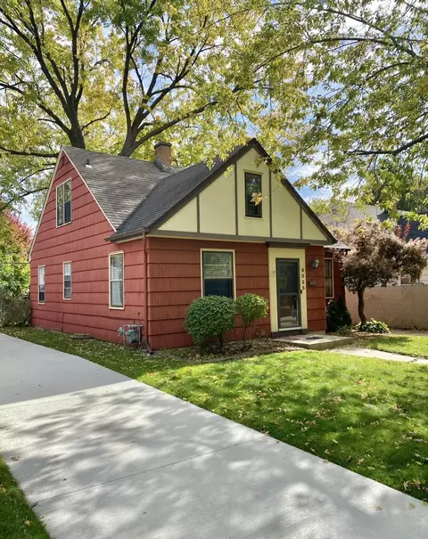 6525 44th, Kenosha, WI 53142
