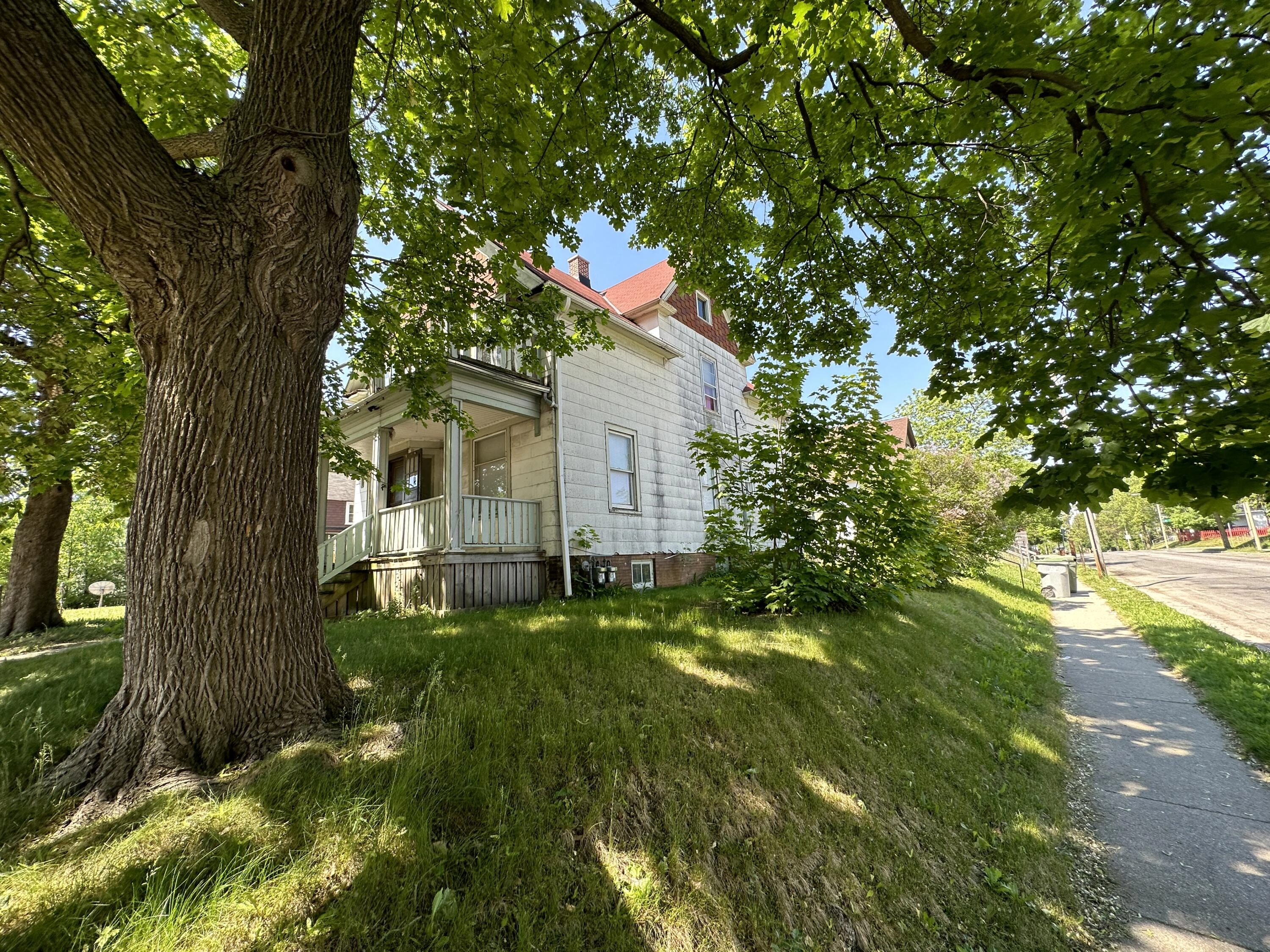 3461 N 9th Unit 3461A  