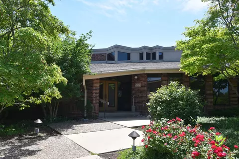 425 W Willow #146, Fox Point, WI 53217