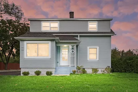 2885 S 128th #2887, New Berlin, WI 53151