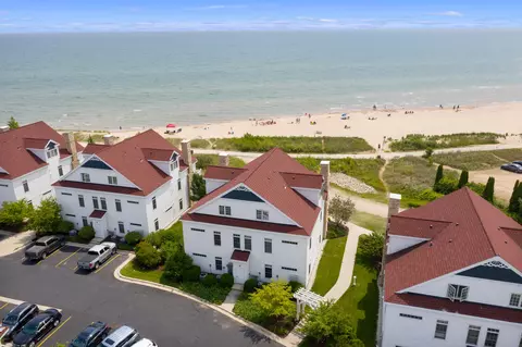 847 Beachfront, Sheboygan, WI 53081