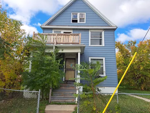 2553 N 20th, Milwaukee, WI 53206