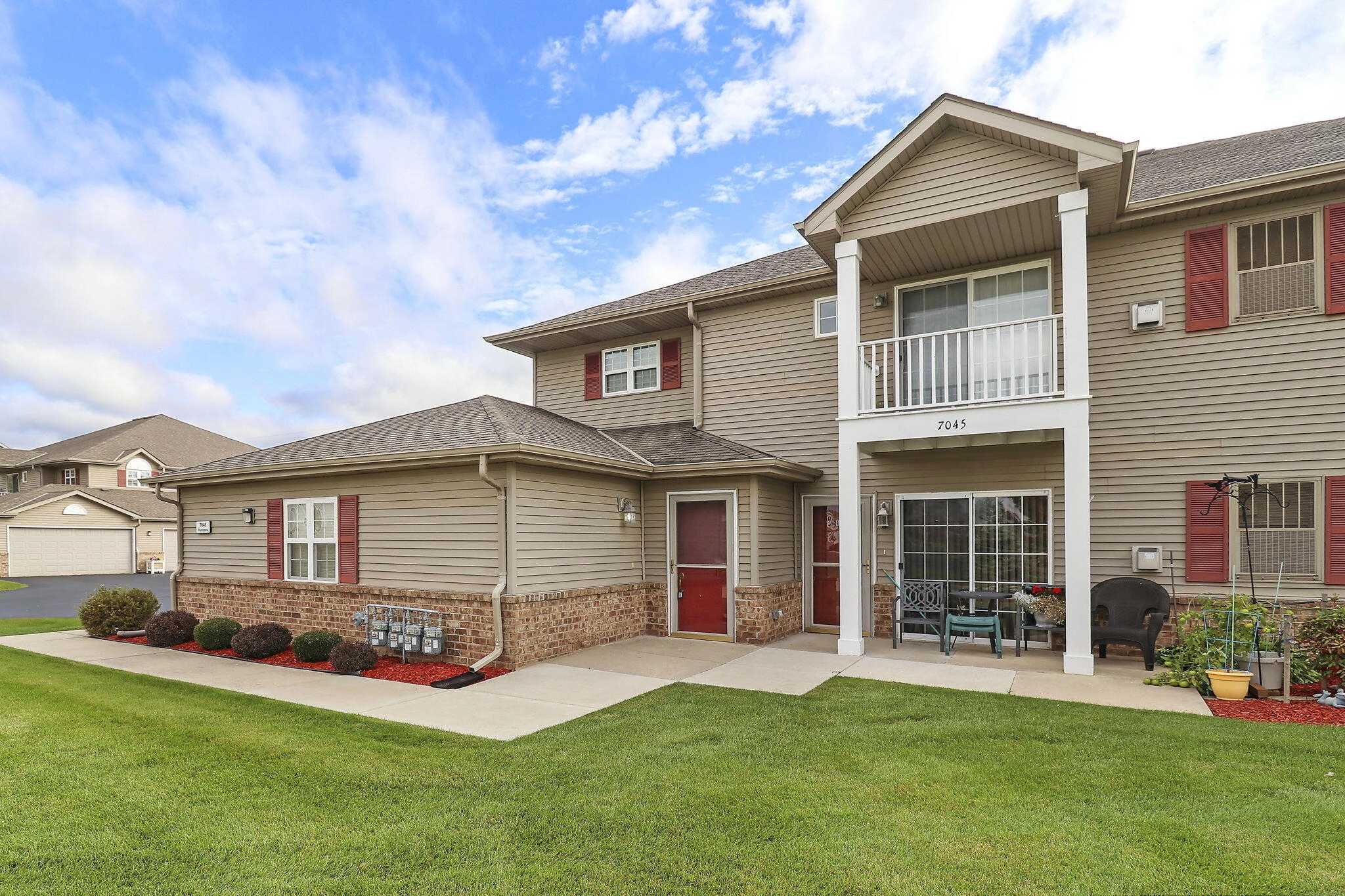 7045 Parkstone Unit 201  