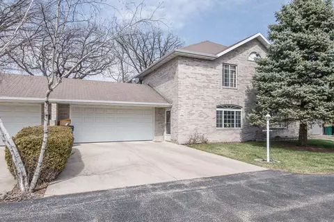 626 E Market #102, Elkhorn, WI 53121