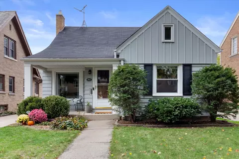 2913 N 75th, Milwaukee, WI 53210