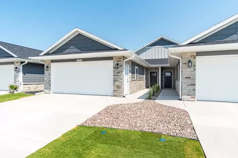 1711 Red Clover, Holmen, WI 54636