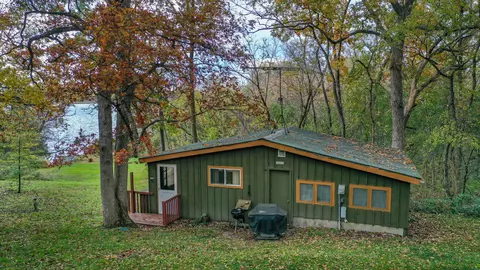 n6627 Anderson Drive, Richmond, WI 53115