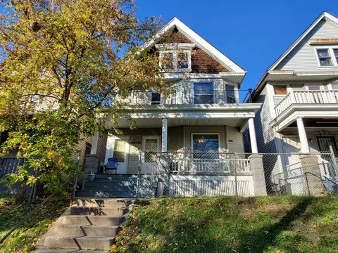 3412 W Walnut #3414-14A, Milwaukee, WI 53208