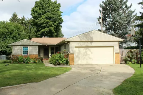 7446 W Bennett, West Allis, WI 53219