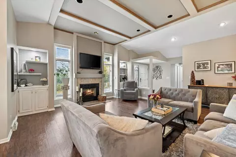 880 Pilgrim, Elm Grove, WI 53122