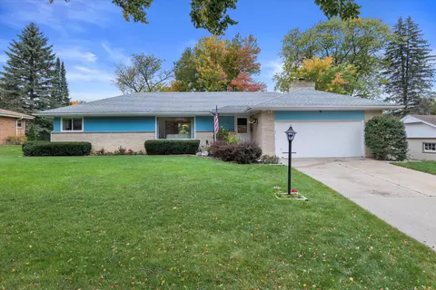 4641 N Delco, Wauwatosa, WI 53225