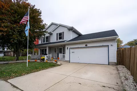 2501 8th, South Milwaukee, WI 53172