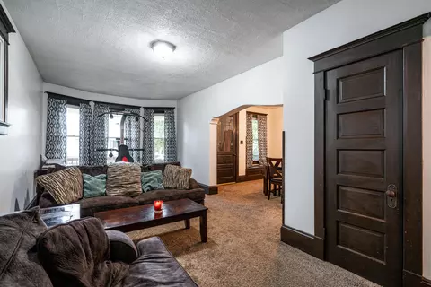 3017 W Arthur, Milwaukee, WI 53215