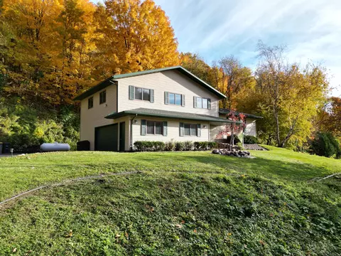 n330 Vanity Drive, Shelby, WI 54658