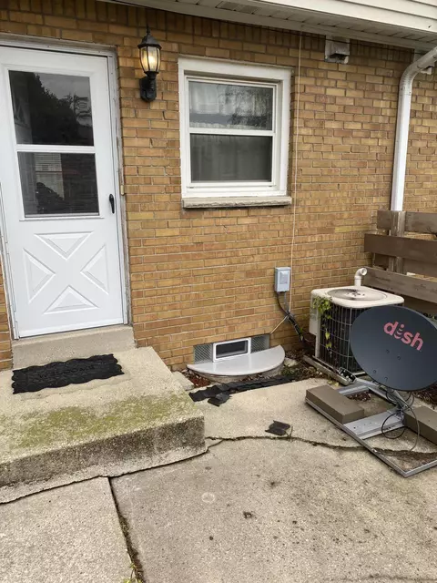 8628 W Villard, Milwaukee, WI 53225