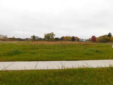 Lt104 Candleberry, Grafton, WI 53024