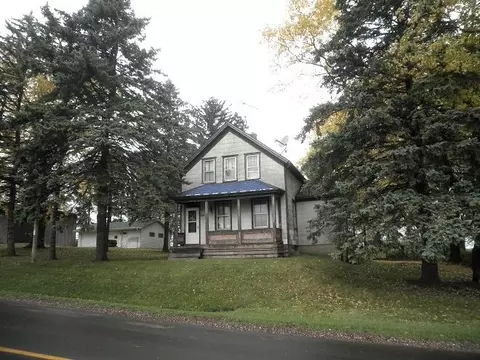9010 County Line, Centerville, WI 53015