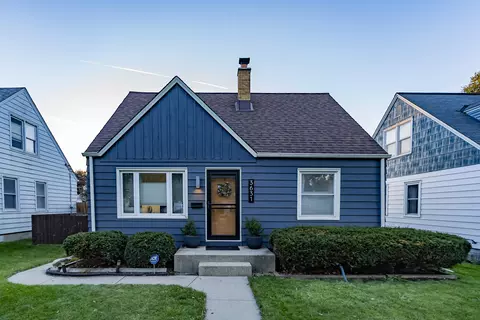 3631 N 99th, Milwaukee, WI 53222