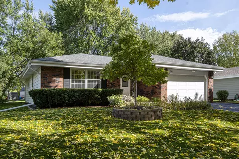 1736 Sycamore, Waukesha, WI 53189