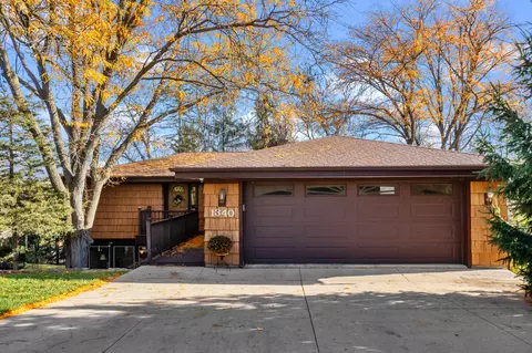 1340 Livsey, Watertown, WI 53094