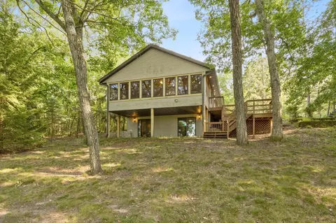 w5464 Oxbow Trail, Princeton, WI 54968