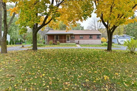 7180 S 49th, Franklin, WI 53132