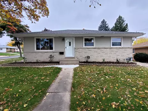1430 W Van Norman, Milwaukee, WI 53221