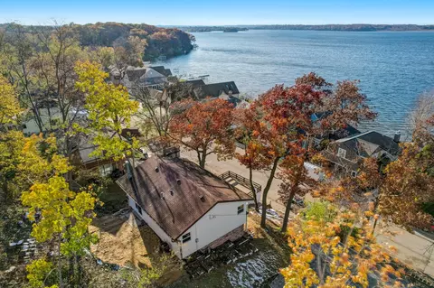 460 Park, Pewaukee, WI 53072