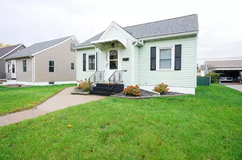 1323 Travis, La Crosse, WI 54601