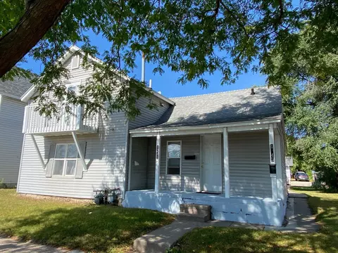 1241 Green Bay #1243, La Crosse, WI 54601