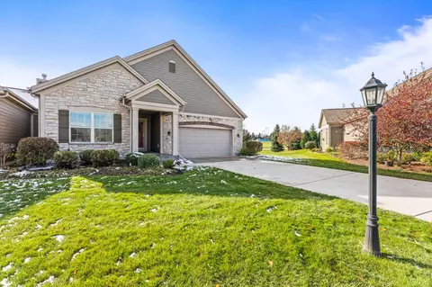 w179n11395 Island Vw, Germantown, WI 53022